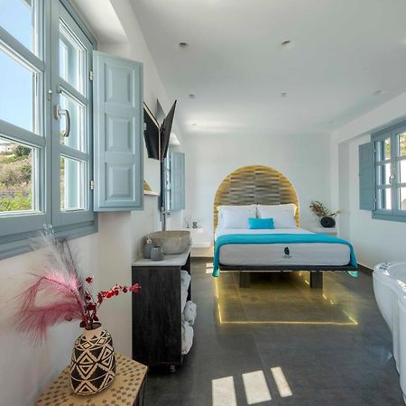 Blackstone Luxury Suites Emporio  Dış mekan fotoğraf