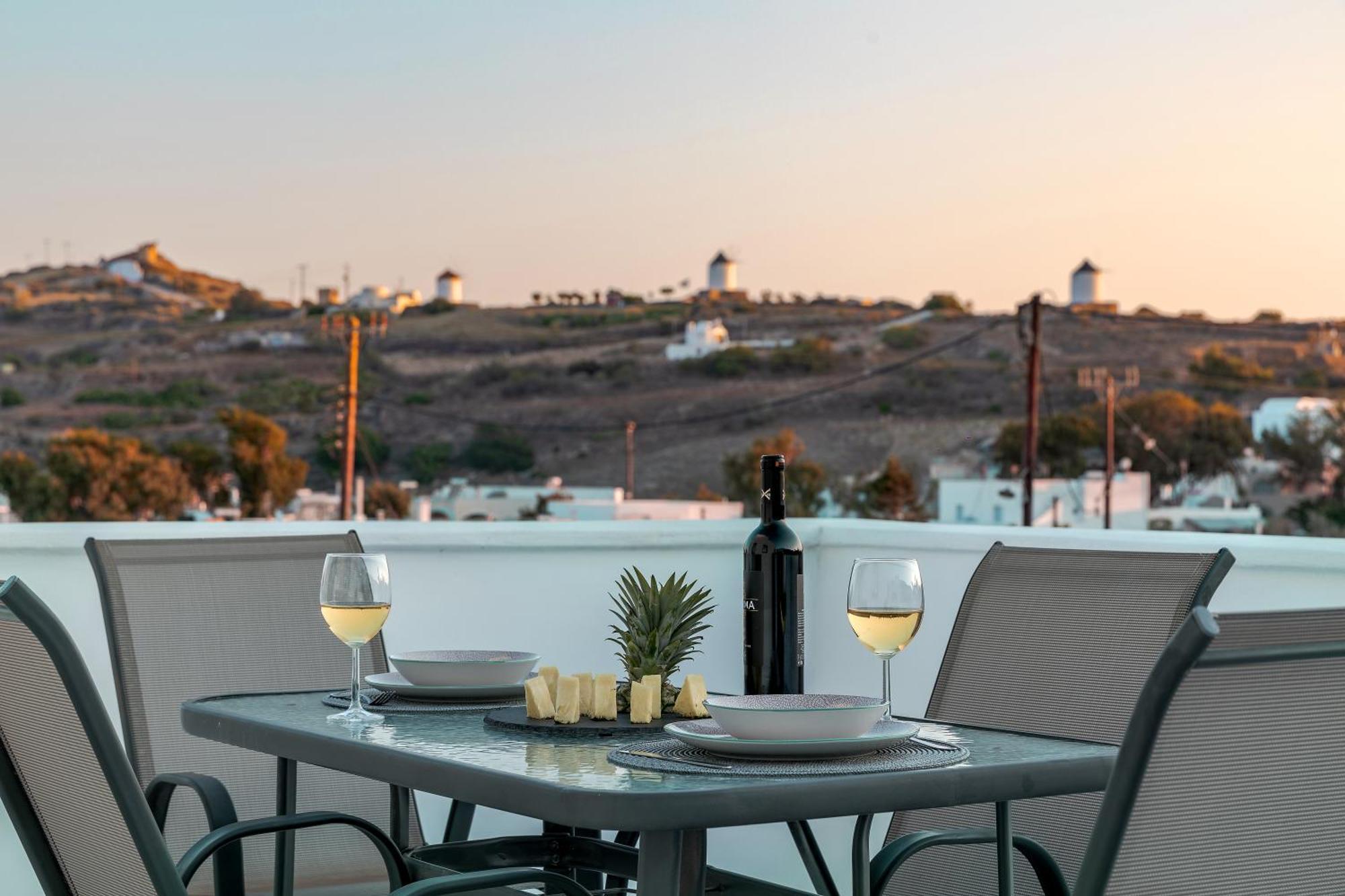 Blackstone Luxury Suites Emporio  Dış mekan fotoğraf