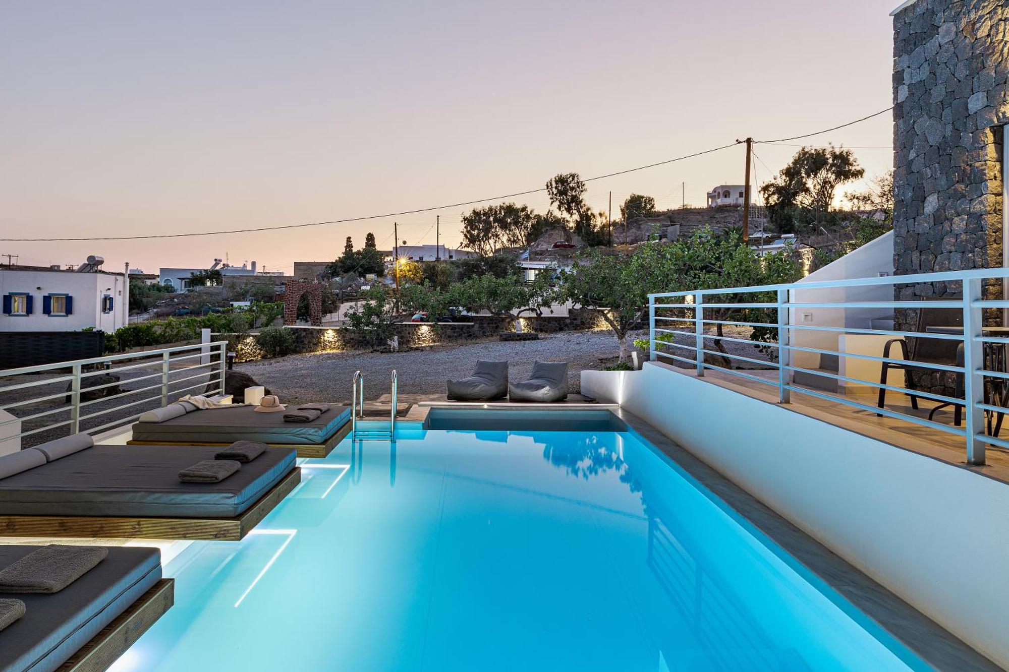 Blackstone Luxury Suites Emporio  Dış mekan fotoğraf